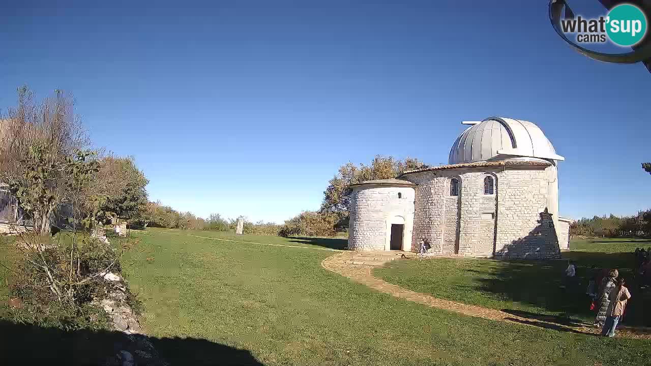 Višnjanska opservatorijska web kamera: Zavirite u svemir s poluotoka Istre, Hrvatska