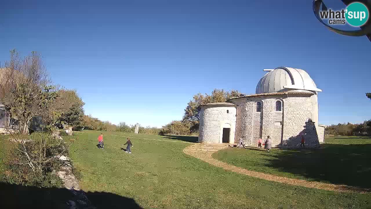 Višnjanska observatorijska spletna kamera: Opazujte vesolje iz Istre, Hrvaška