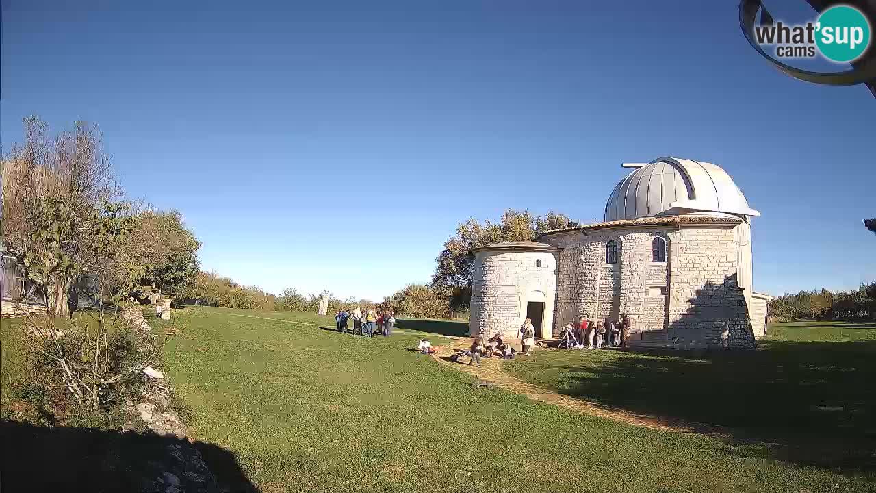 Webcam de l’Observatoire de Višnjan: Plongez dans le cosmos depuis l’Istrie, Croatie
