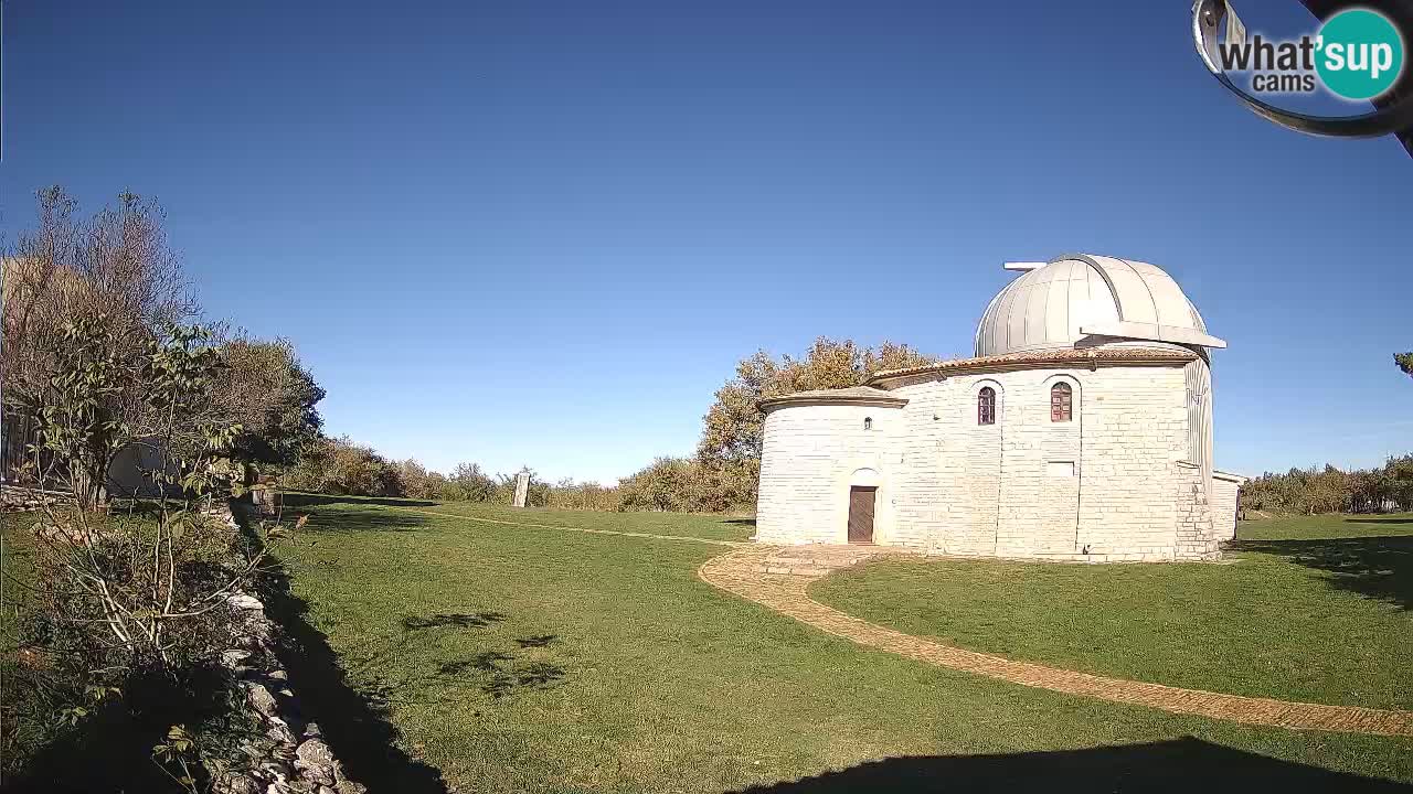 Webcam de l’Observatoire de Višnjan: Plongez dans le cosmos depuis l’Istrie, Croatie