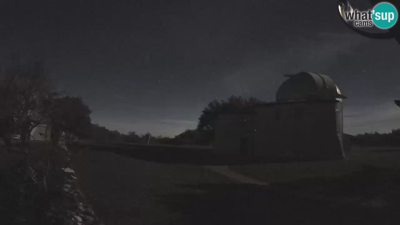 Višnjanska opservatorijska web kamera: Zavirite u svemir s poluotoka Istre, Hrvatska