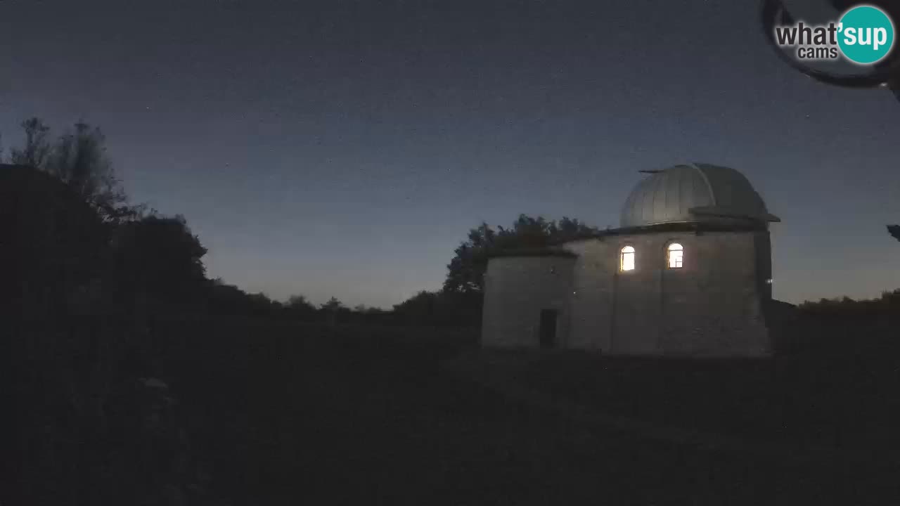 Webcam de l’Observatoire de Višnjan: Plongez dans le cosmos depuis l’Istrie, Croatie