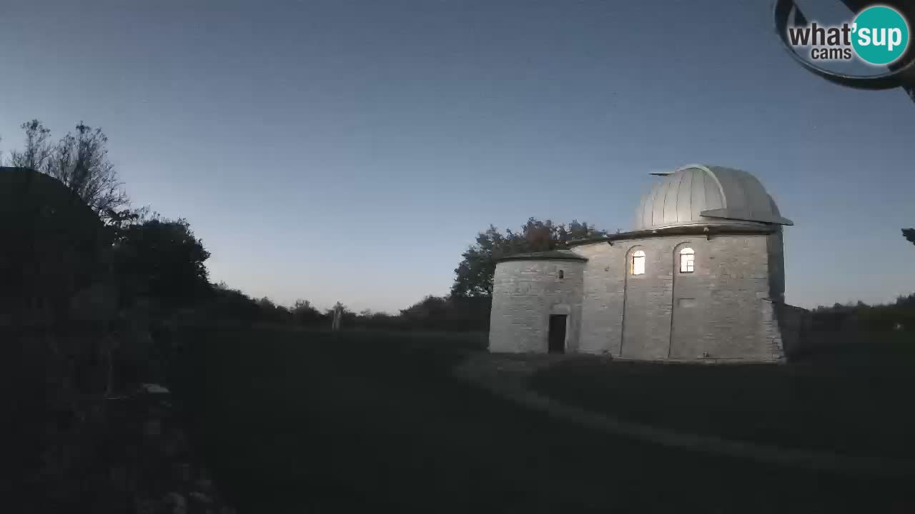 Webcam del Observatorio de Višnjan: Contempla el cosmos desde Istria, Croacia