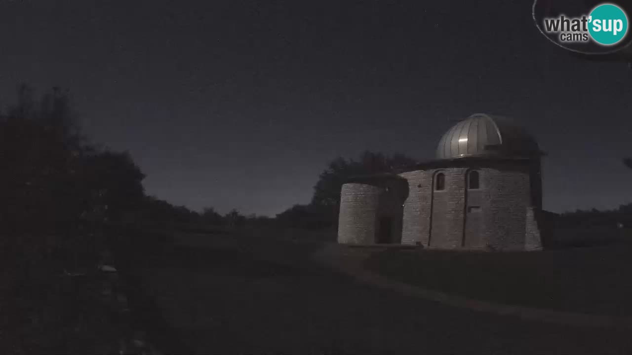 Webcam de l’Observatoire de Višnjan: Plongez dans le cosmos depuis l’Istrie, Croatie