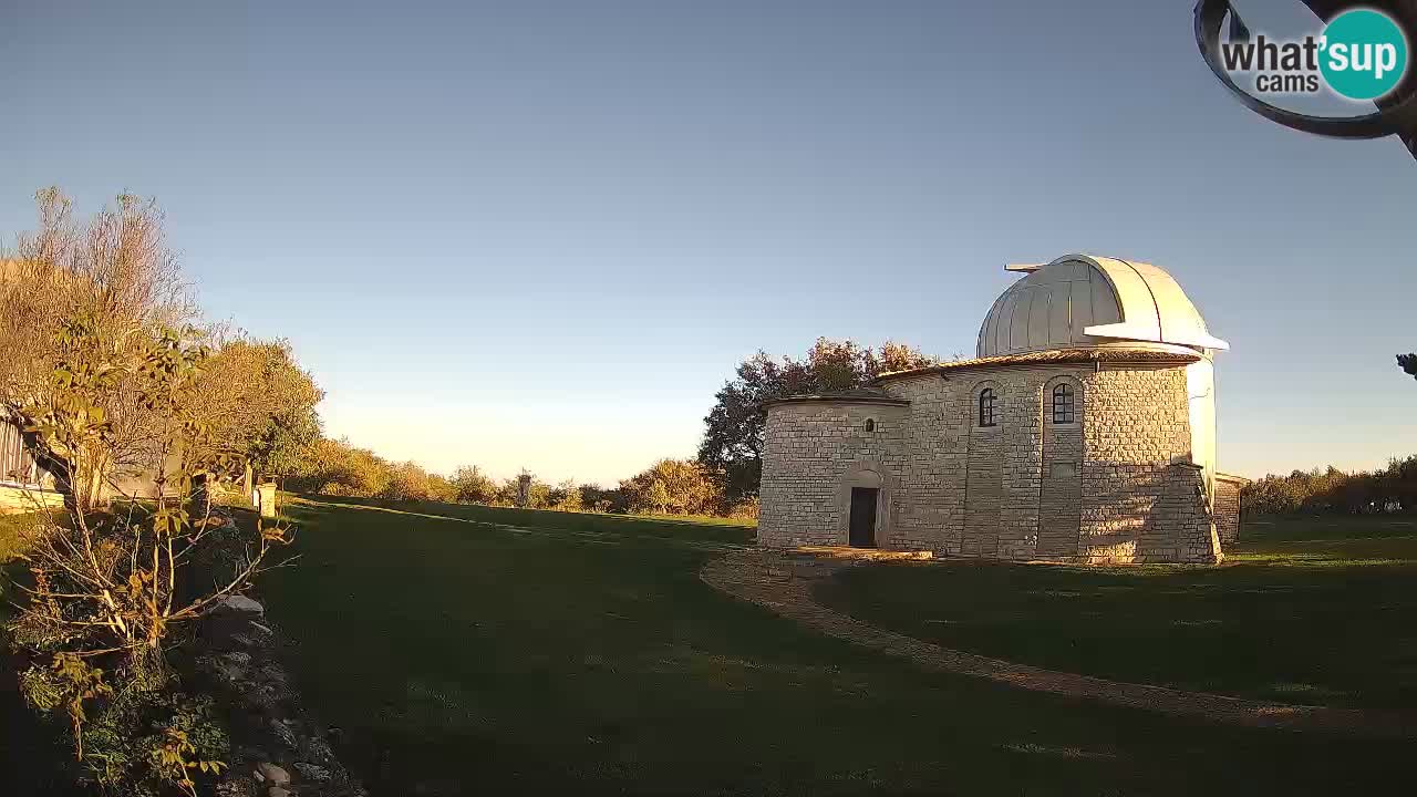 Webcam de l’Observatoire de Višnjan: Plongez dans le cosmos depuis l’Istrie, Croatie