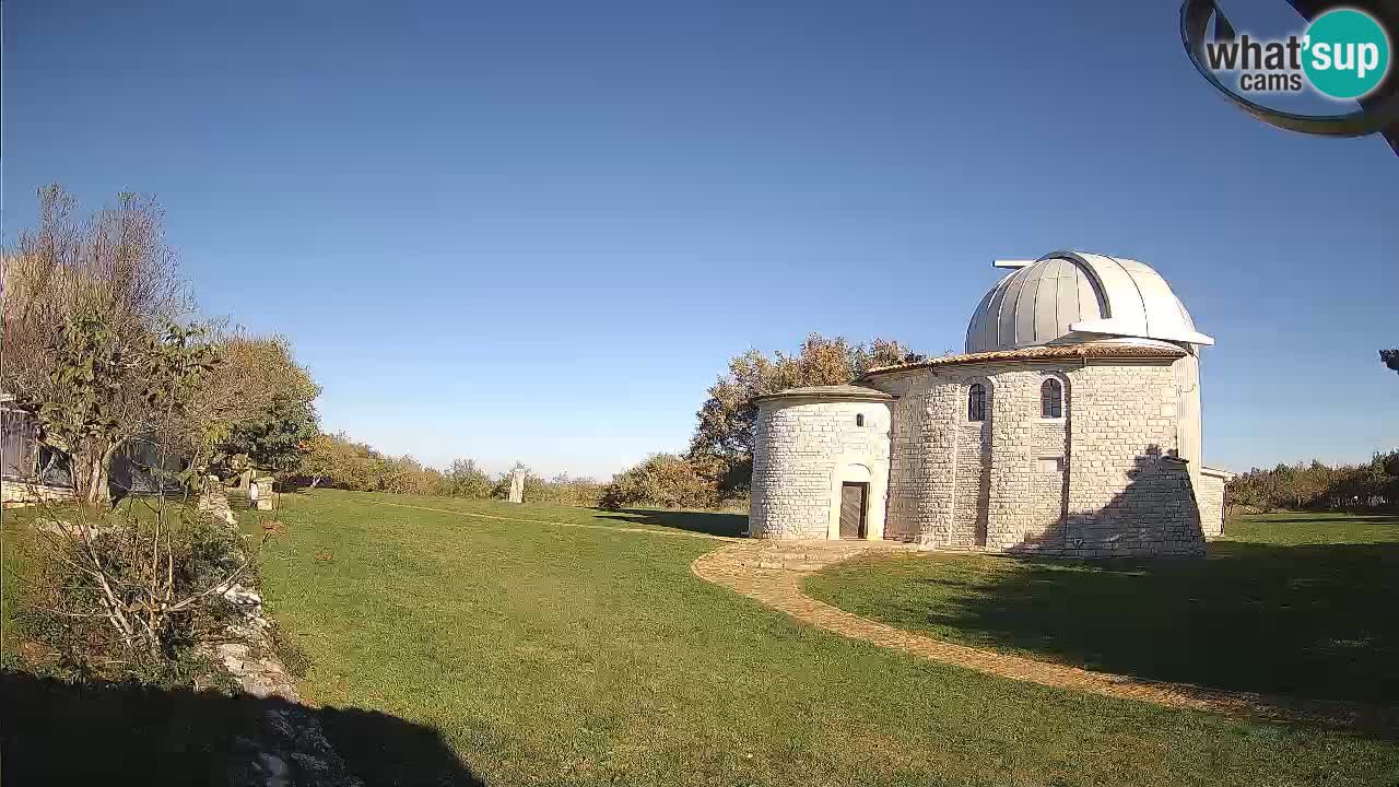 Webcam de l’Observatoire de Višnjan: Plongez dans le cosmos depuis l’Istrie, Croatie