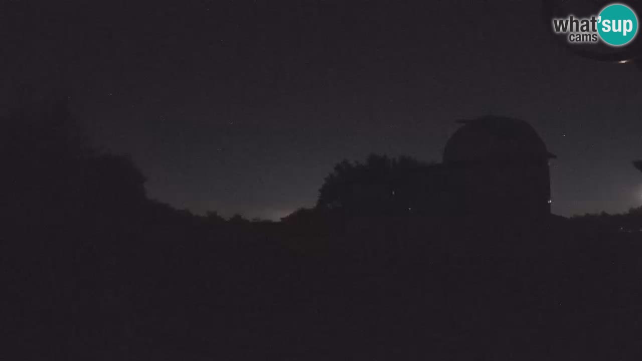 Višnjan Observatory Webcam: Gaze into the Cosmos from Istria, Croatia