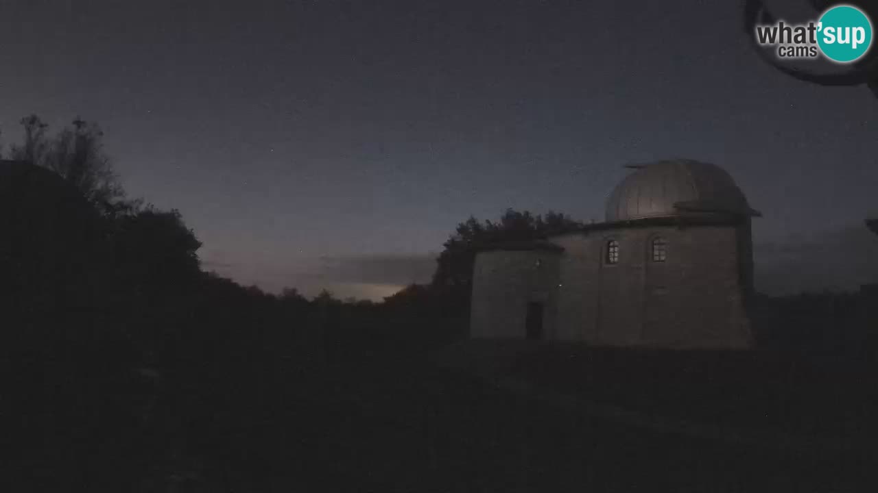 Webcam de l’Observatoire de Višnjan: Plongez dans le cosmos depuis l’Istrie, Croatie
