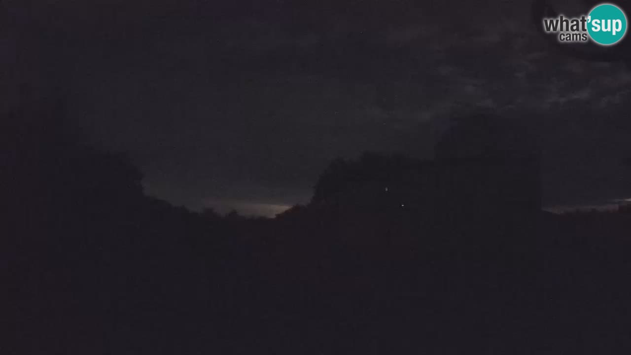 Višnjanska opservatorijska web kamera: Zavirite u svemir s poluotoka Istre, Hrvatska