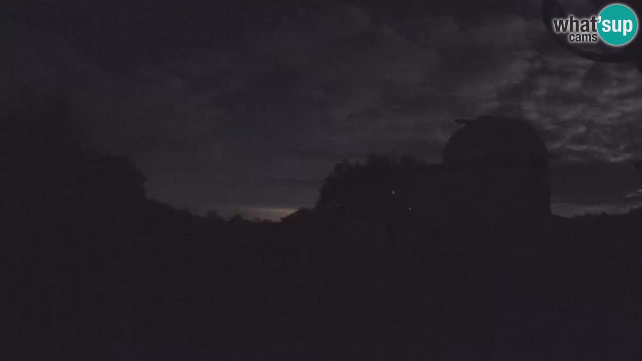 Višnjanska observatorijska spletna kamera: Opazujte vesolje iz Istre, Hrvaška