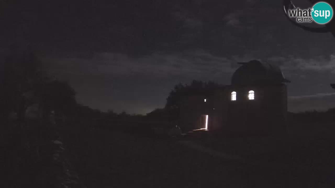 Webcam de l’Observatoire de Višnjan: Plongez dans le cosmos depuis l’Istrie, Croatie