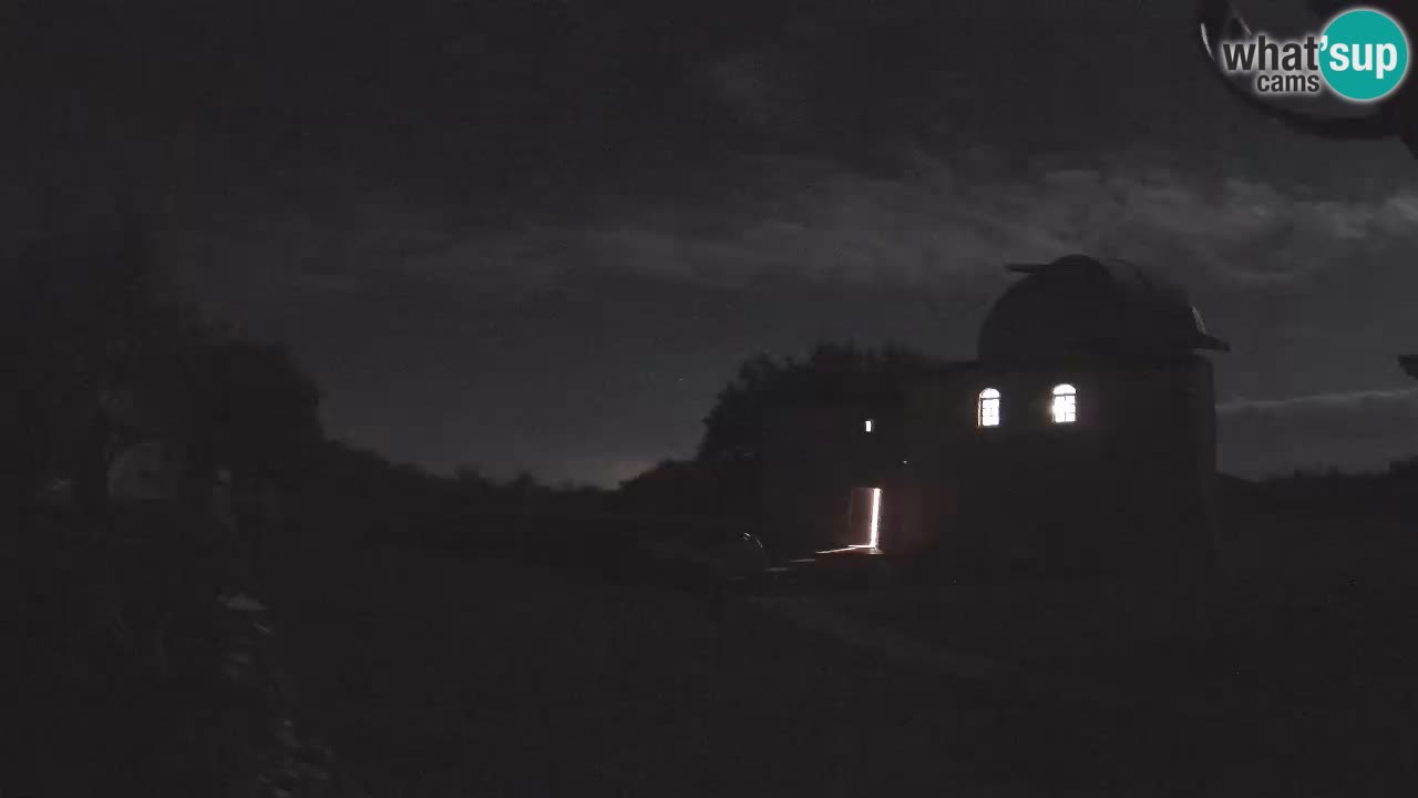 Višnjanska observatorijska spletna kamera: Opazujte vesolje iz Istre, Hrvaška