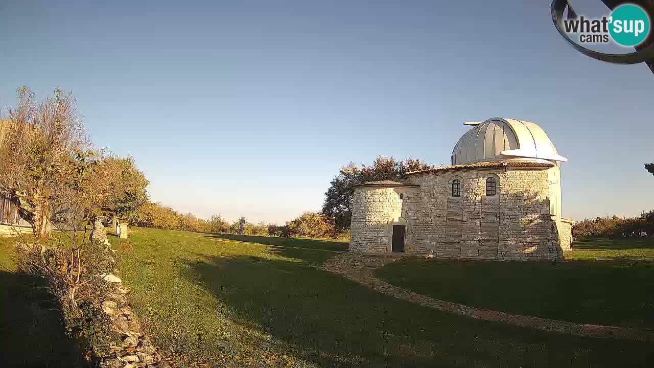 Višnjanska observatorijska spletna kamera: Opazujte vesolje iz Istre, Hrvaška