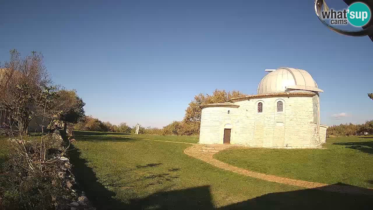 Webcam de l’Observatoire de Višnjan: Plongez dans le cosmos depuis l’Istrie, Croatie