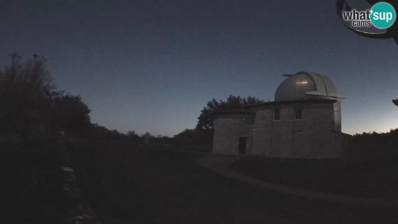 Višnjanska opservatorijska web kamera: Zavirite u svemir s poluotoka Istre, Hrvatska