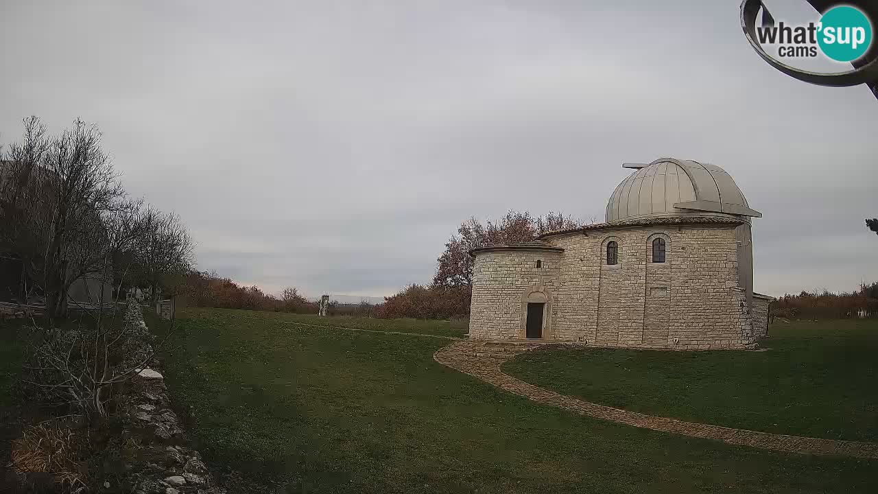 Višnjan Observatory Webcam: Gaze into the Cosmos from Istria, Croatia