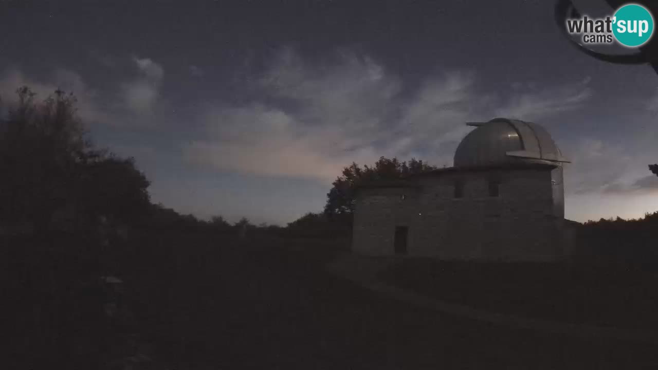 Višnjan Observatory Webcam: Gaze into the Cosmos from Istria, Croatia