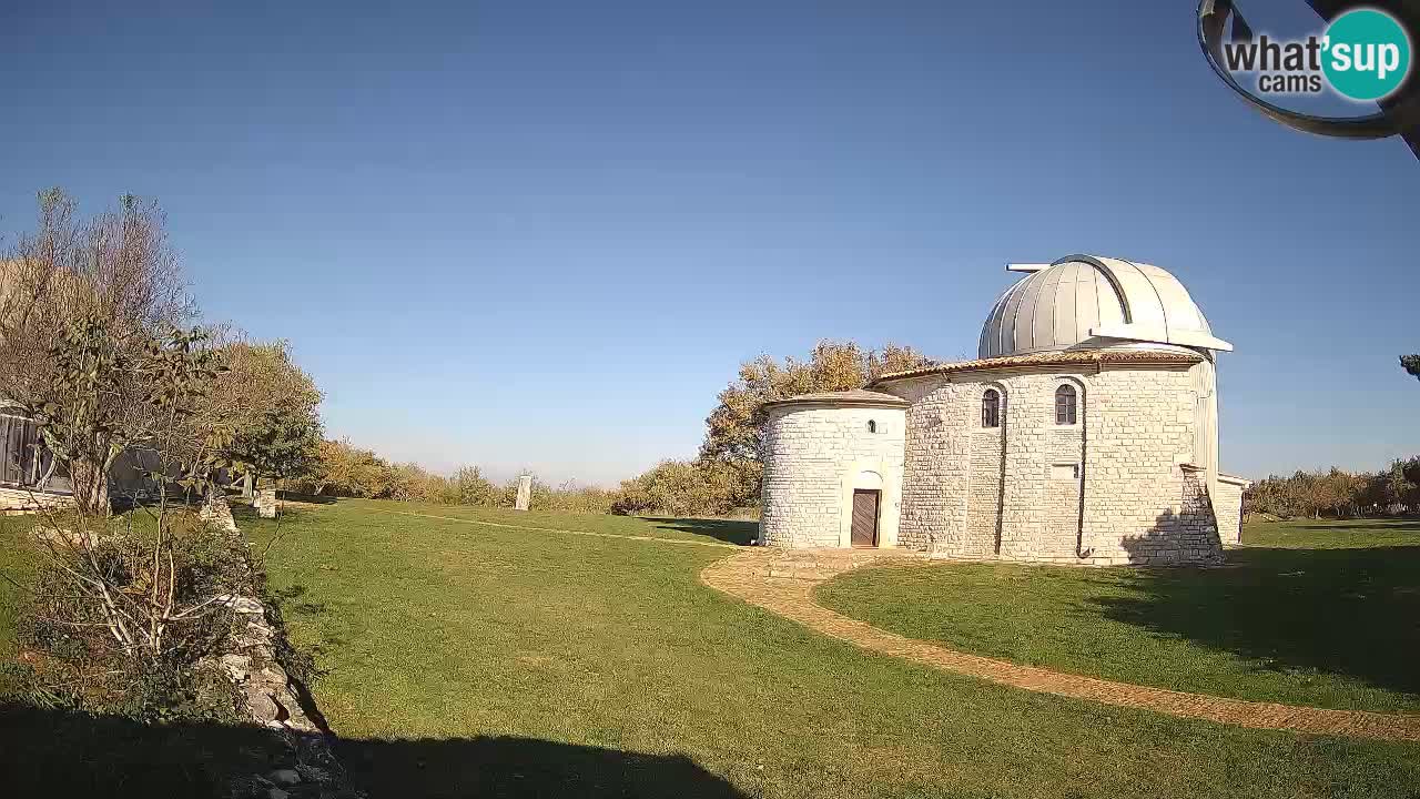 Višnjanska opservatorijska web kamera: Zavirite u svemir s poluotoka Istre, Hrvatska