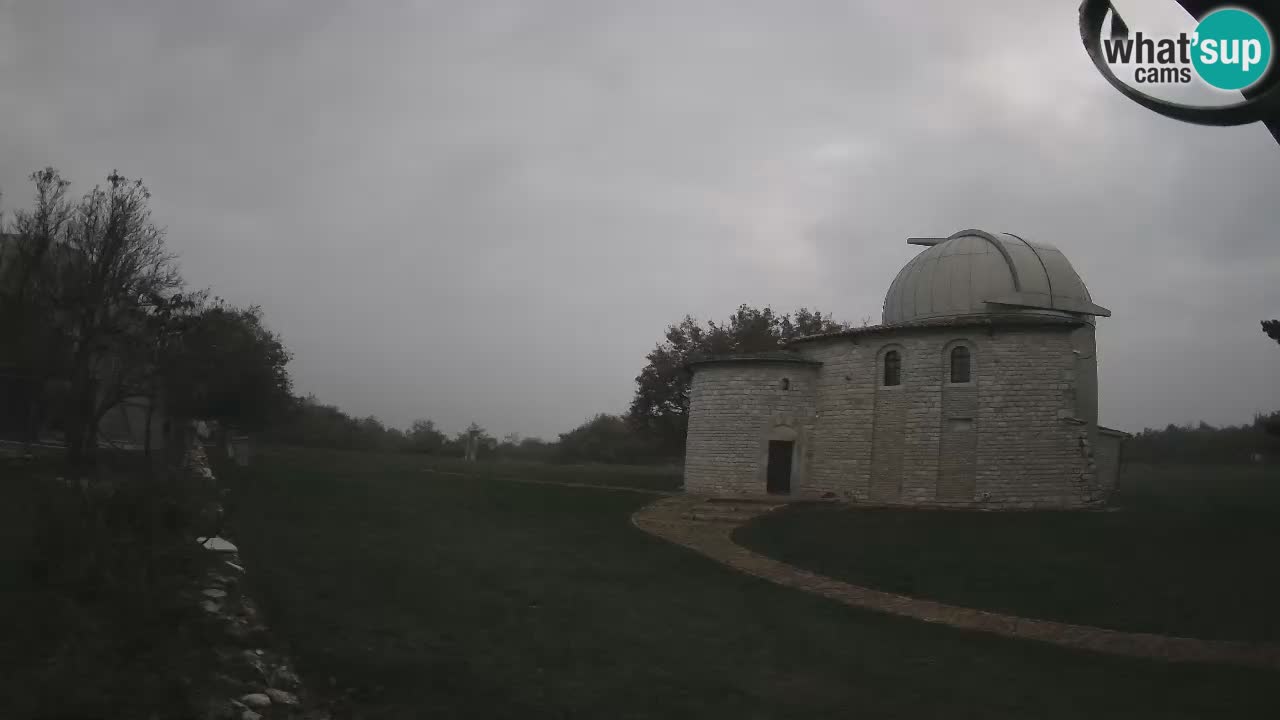 Višnjan Observatory Webcam: Gaze into the Cosmos from Istria, Croatia