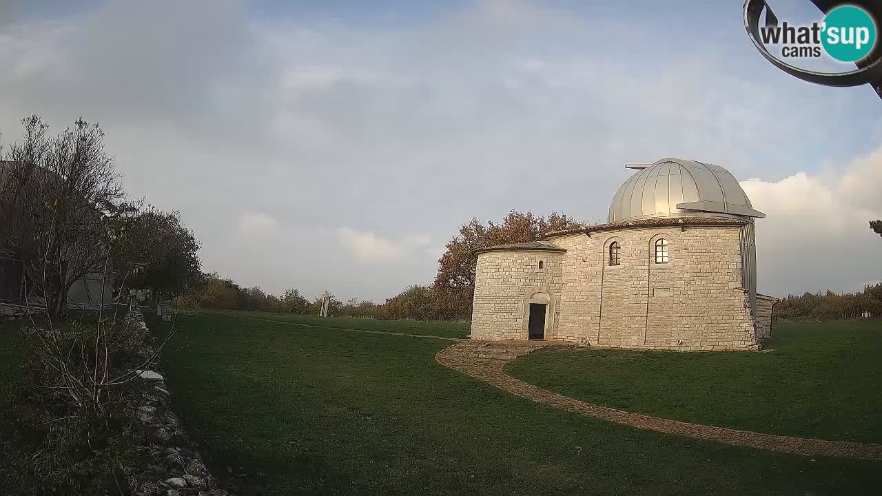 Webcam del Observatorio de Višnjan: Contempla el cosmos desde Istria, Croacia