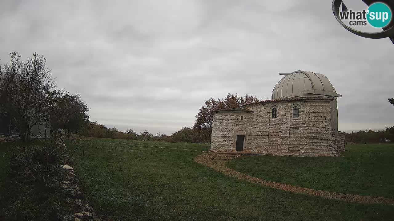 Webcam de l’Observatoire de Višnjan: Plongez dans le cosmos depuis l’Istrie, Croatie