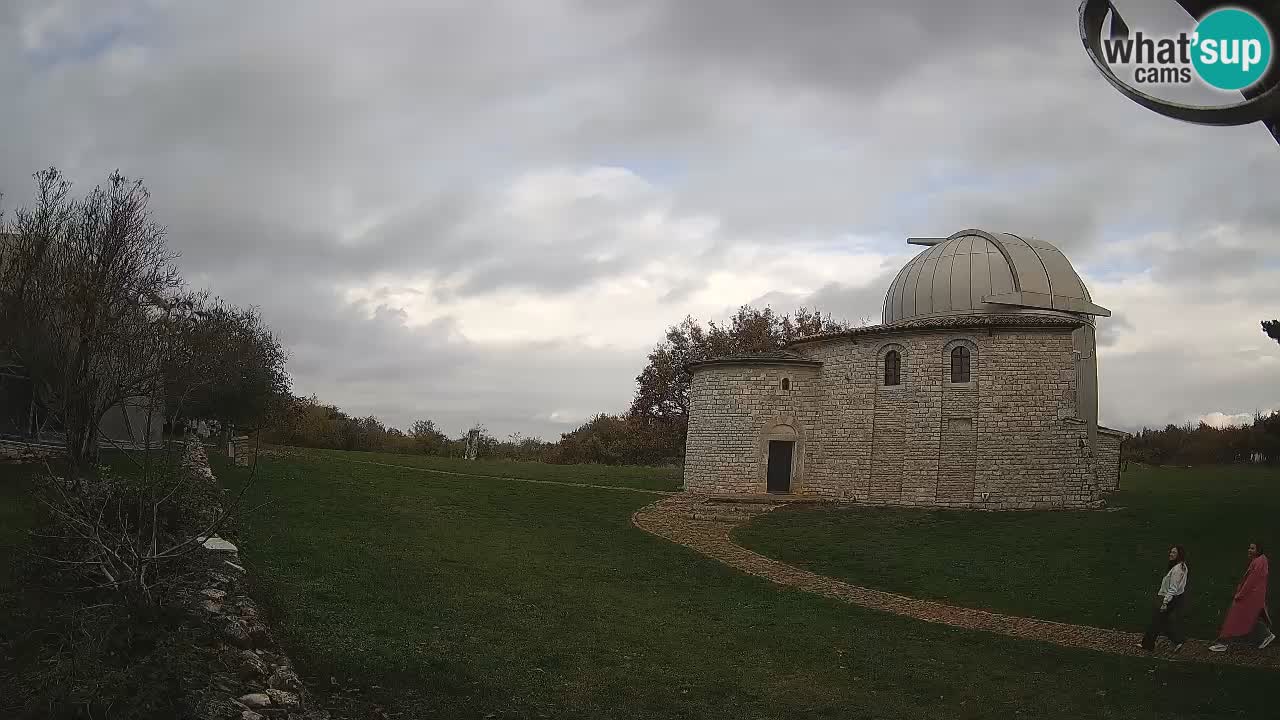Višnjanska opservatorijska web kamera: Zavirite u svemir s poluotoka Istre, Hrvatska