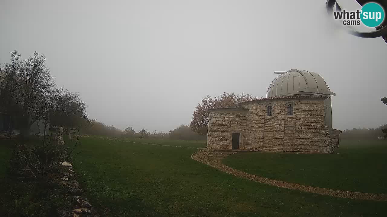 Višnjan Observatory Webcam: Gaze into the Cosmos from Istria, Croatia