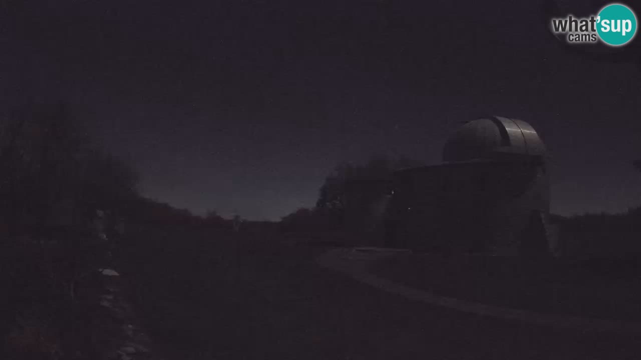 Višnjan Observatory Webcam: Gaze into the Cosmos from Istria, Croatia