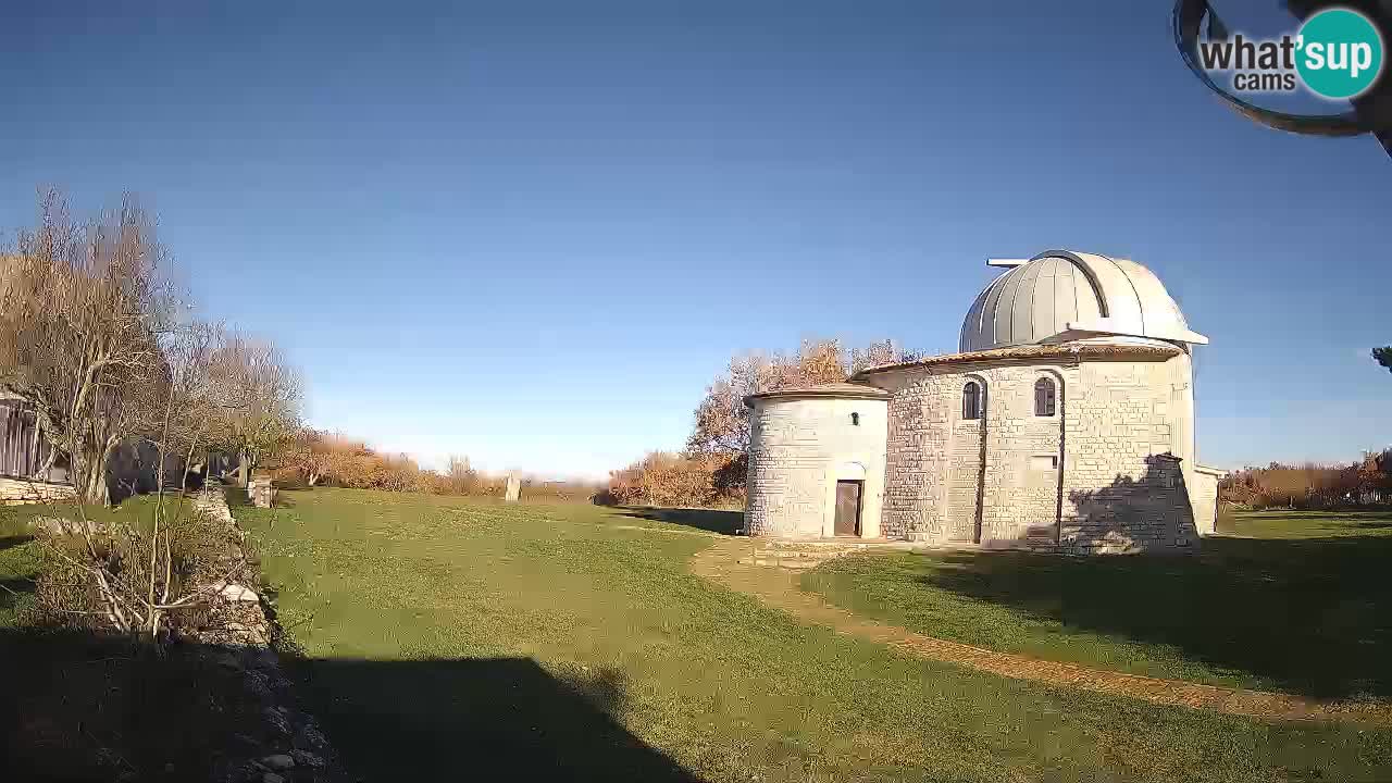 Webcam de l’Observatoire de Višnjan: Plongez dans le cosmos depuis l’Istrie, Croatie