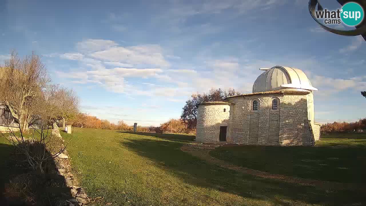 Webcam de l’Observatoire de Višnjan: Plongez dans le cosmos depuis l’Istrie, Croatie