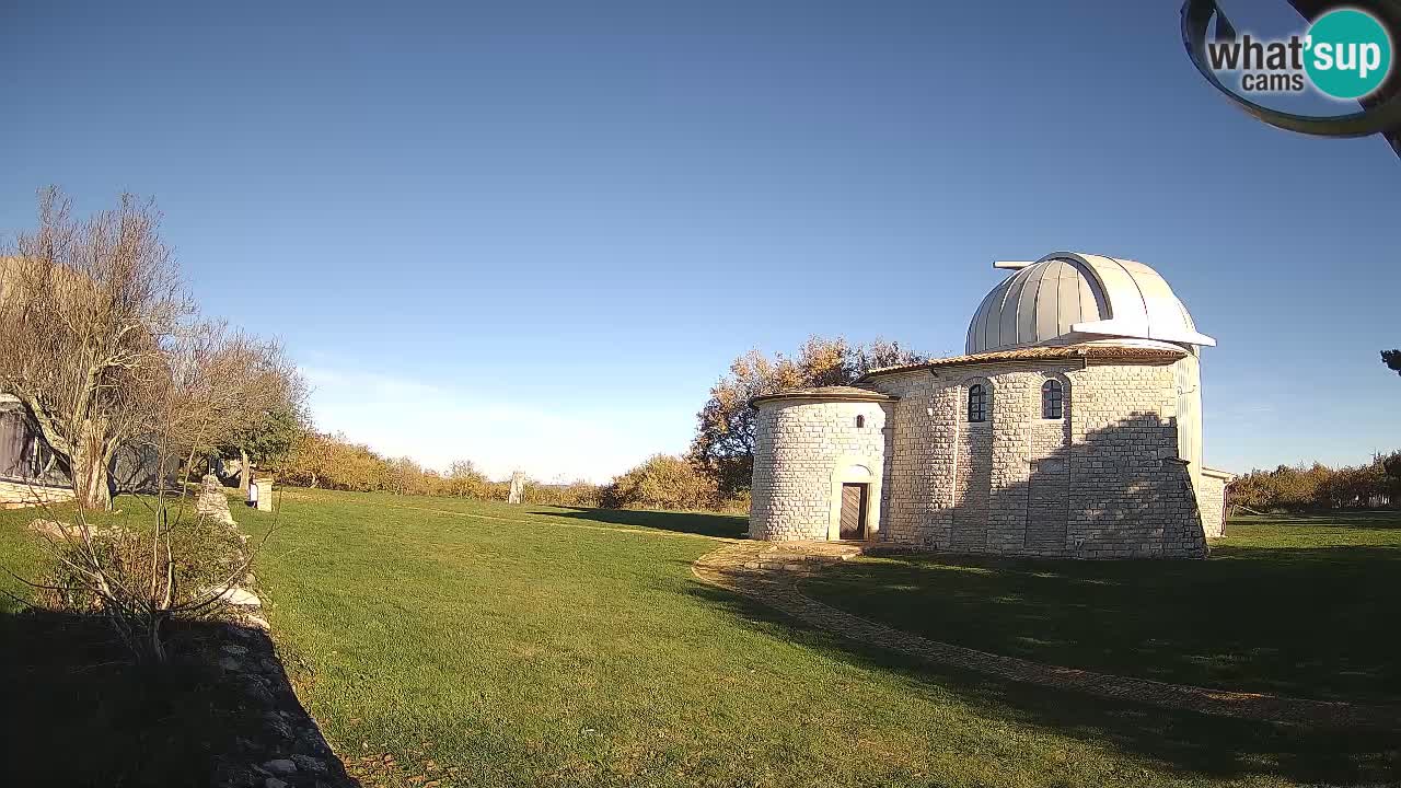 Webcam de l’Observatoire de Višnjan: Plongez dans le cosmos depuis l’Istrie, Croatie