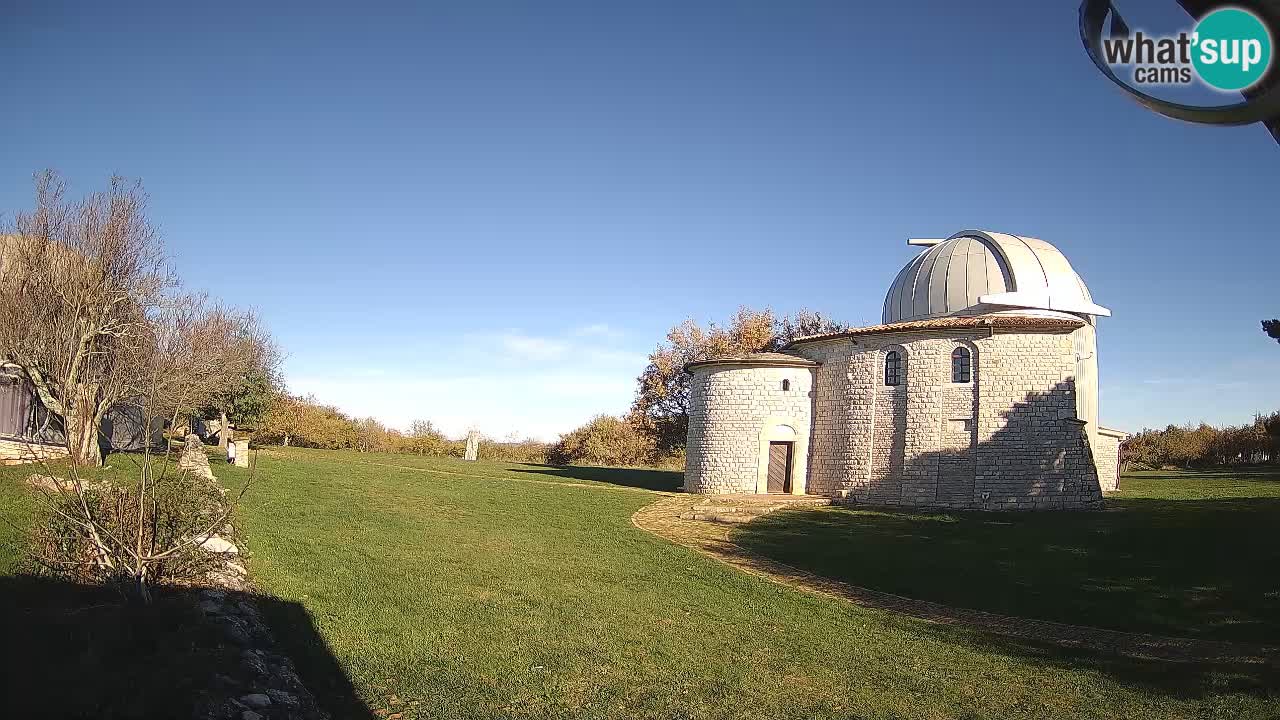 Višnjanska opservatorijska web kamera: Zavirite u svemir s poluotoka Istre, Hrvatska