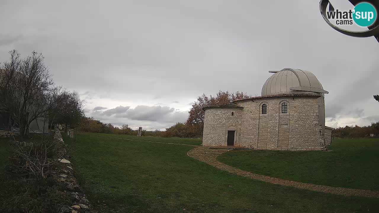 Višnjanska opservatorijska web kamera: Zavirite u svemir s poluotoka Istre, Hrvatska