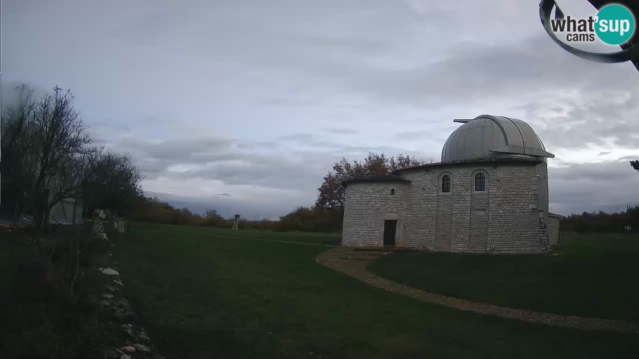 Višnjanska opservatorijska web kamera: Zavirite u svemir s poluotoka Istre, Hrvatska