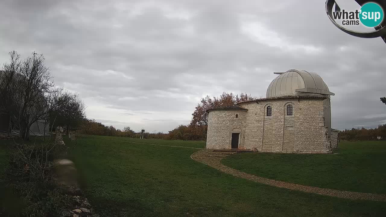 Višnjan Observatory Webcam: Gaze into the Cosmos from Istria, Croatia