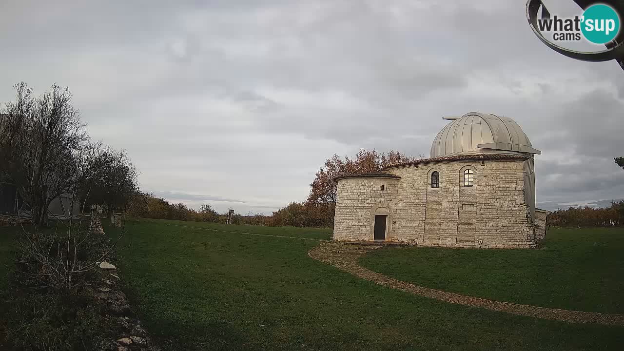 Višnjanska observatorijska spletna kamera: Opazujte vesolje iz Istre, Hrvaška