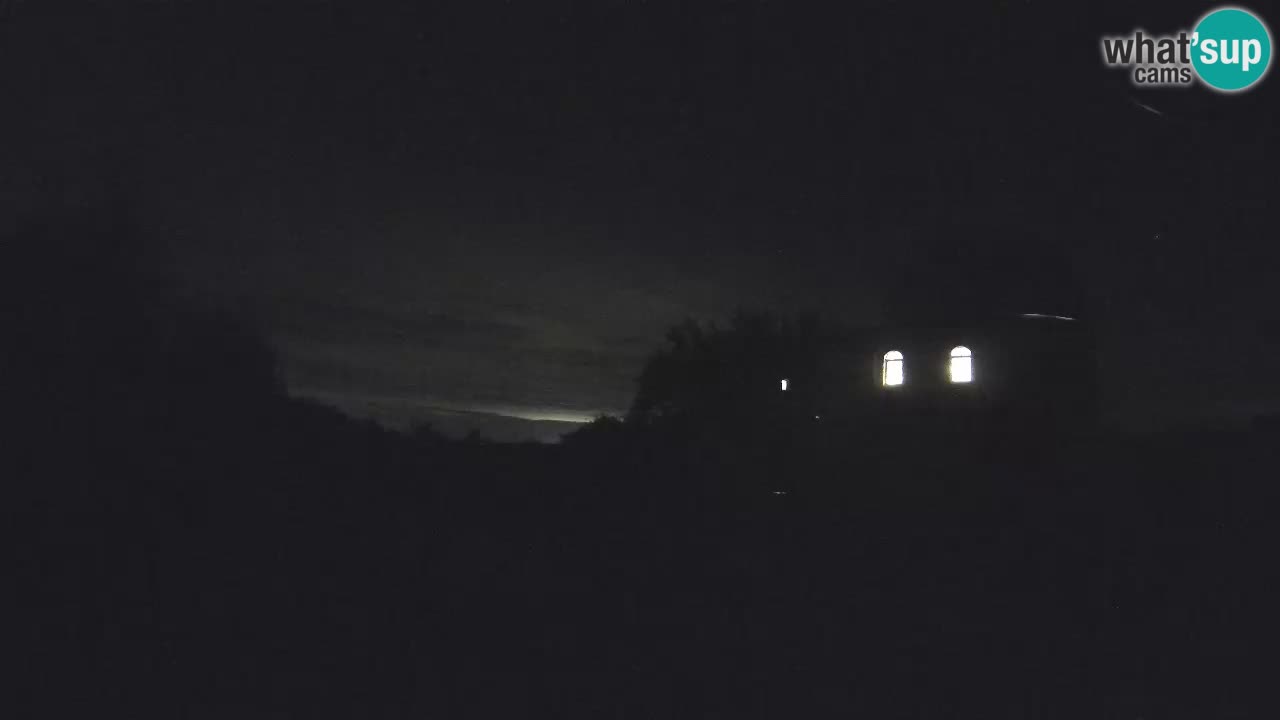 Višnjan Observatory Webcam: Gaze into the Cosmos from Istria, Croatia