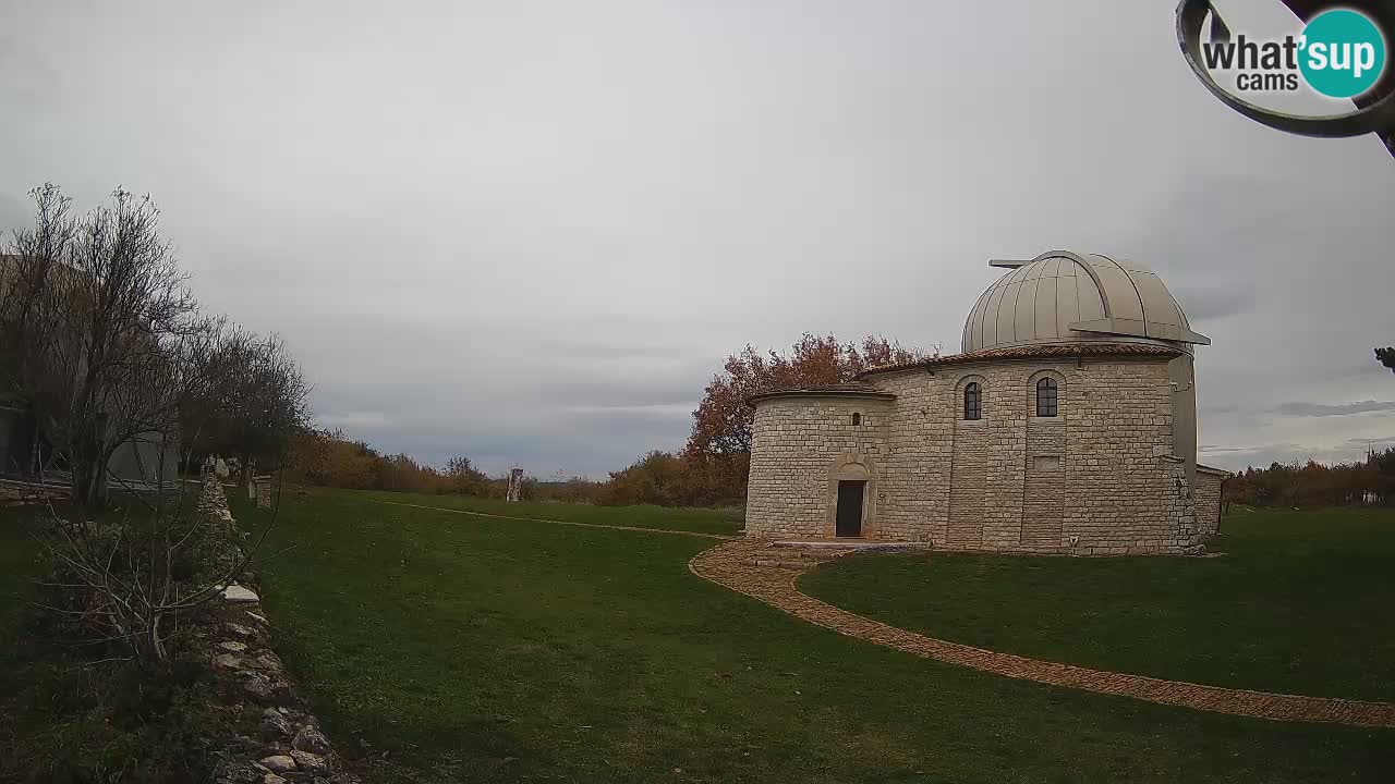 Webcam de l’Observatoire de Višnjan: Plongez dans le cosmos depuis l’Istrie, Croatie