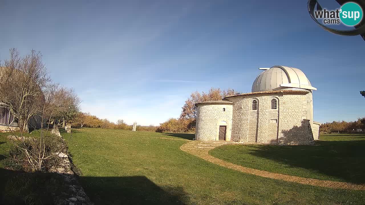 Webcam de l’Observatoire de Višnjan: Plongez dans le cosmos depuis l’Istrie, Croatie