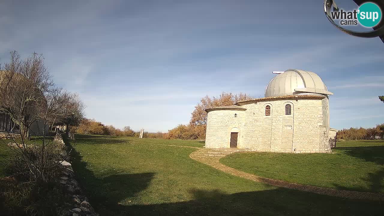 Višnjan Observatory Webcam: Gaze into the Cosmos from Istria, Croatia