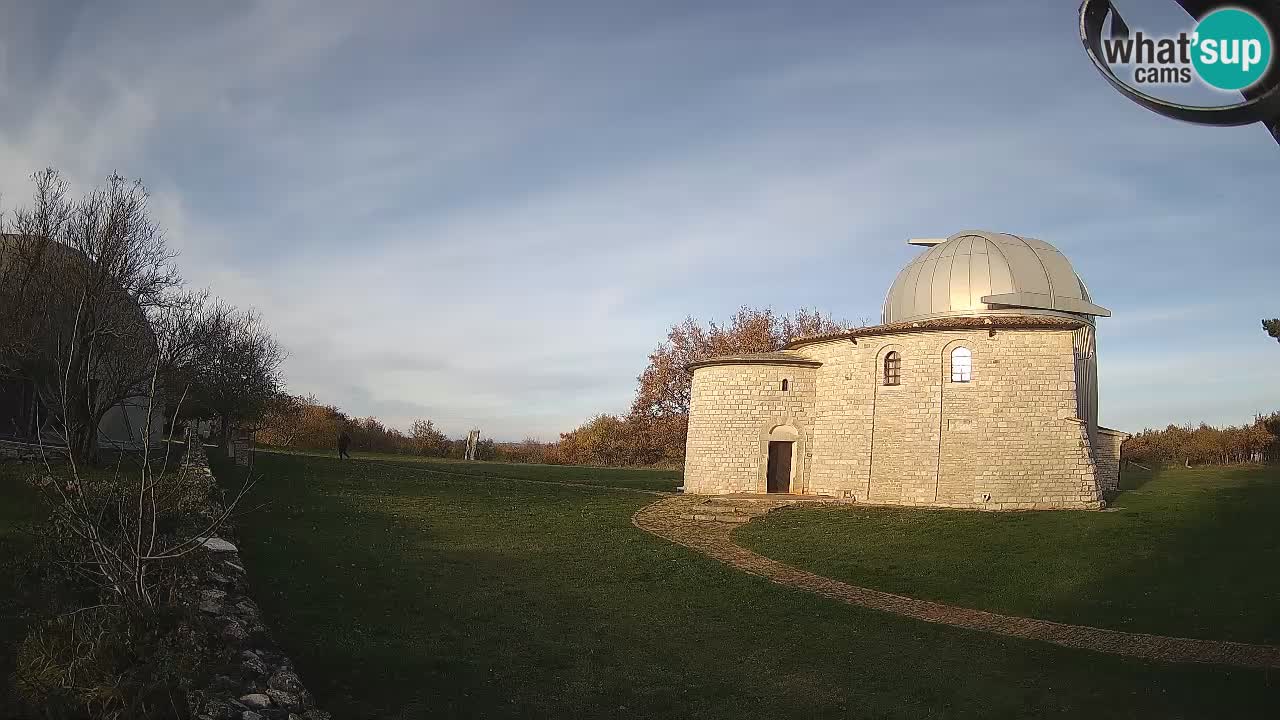 Višnjan Observatory Webcam: Gaze into the Cosmos from Istria, Croatia