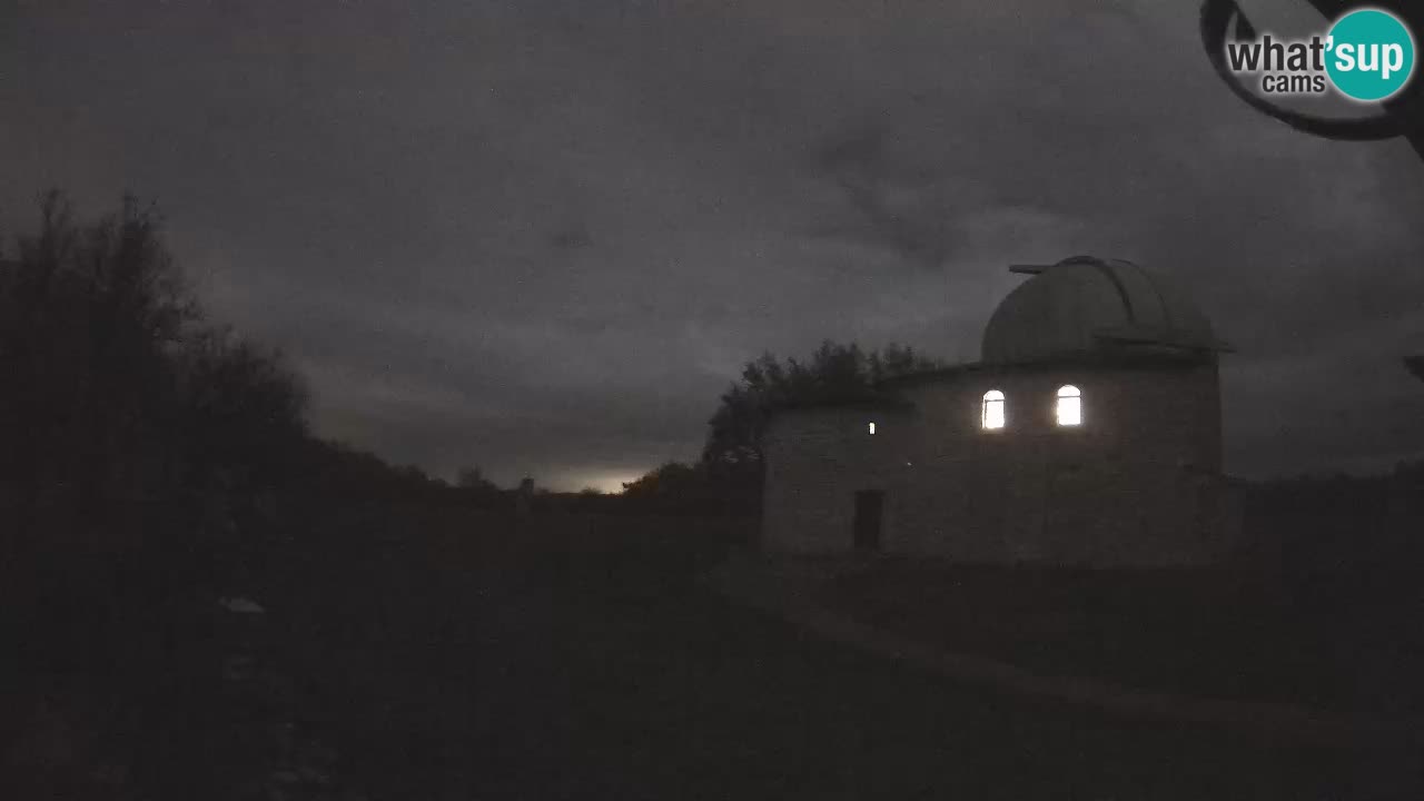 Višnjan Observatory Webcam: Gaze into the Cosmos from Istria, Croatia