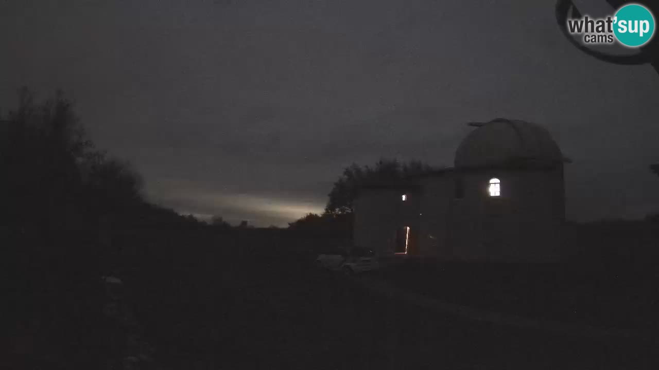 Višnjan Observatory Webcam: Gaze into the Cosmos from Istria, Croatia
