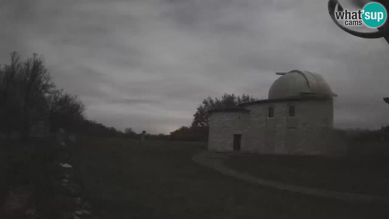 Višnjan Observatory Webcam: Gaze into the Cosmos from Istria, Croatia