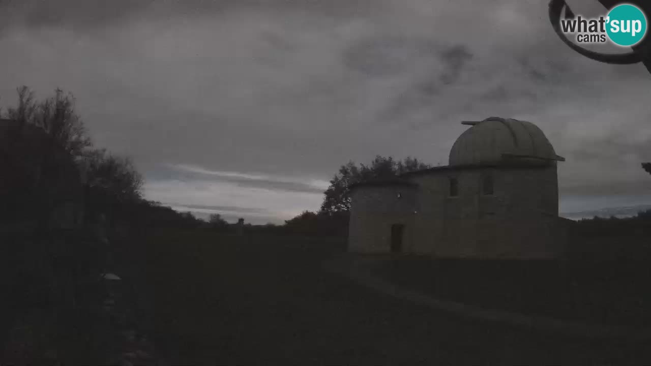 Višnjan Observatory Webcam: Gaze into the Cosmos from Istria, Croatia