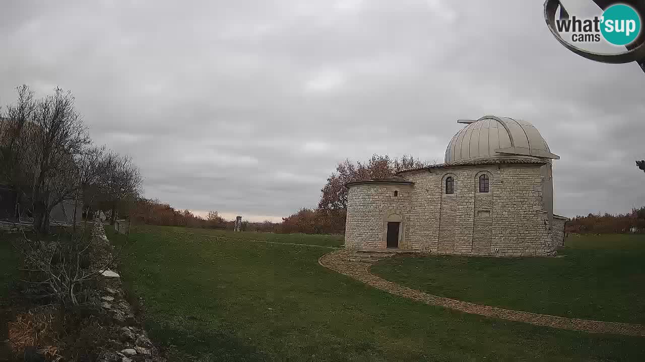 Višnjan Observatory Webcam: Gaze into the Cosmos from Istria, Croatia