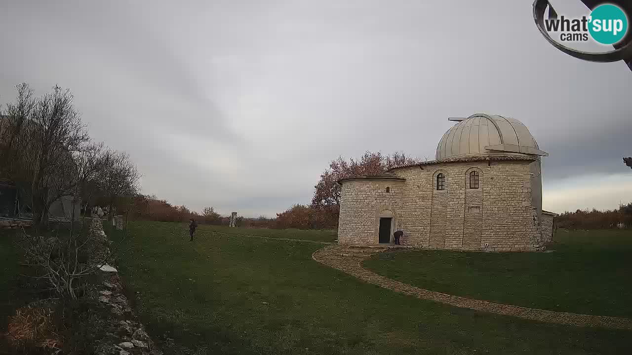 Višnjan Observatory Webcam: Gaze into the Cosmos from Istria, Croatia