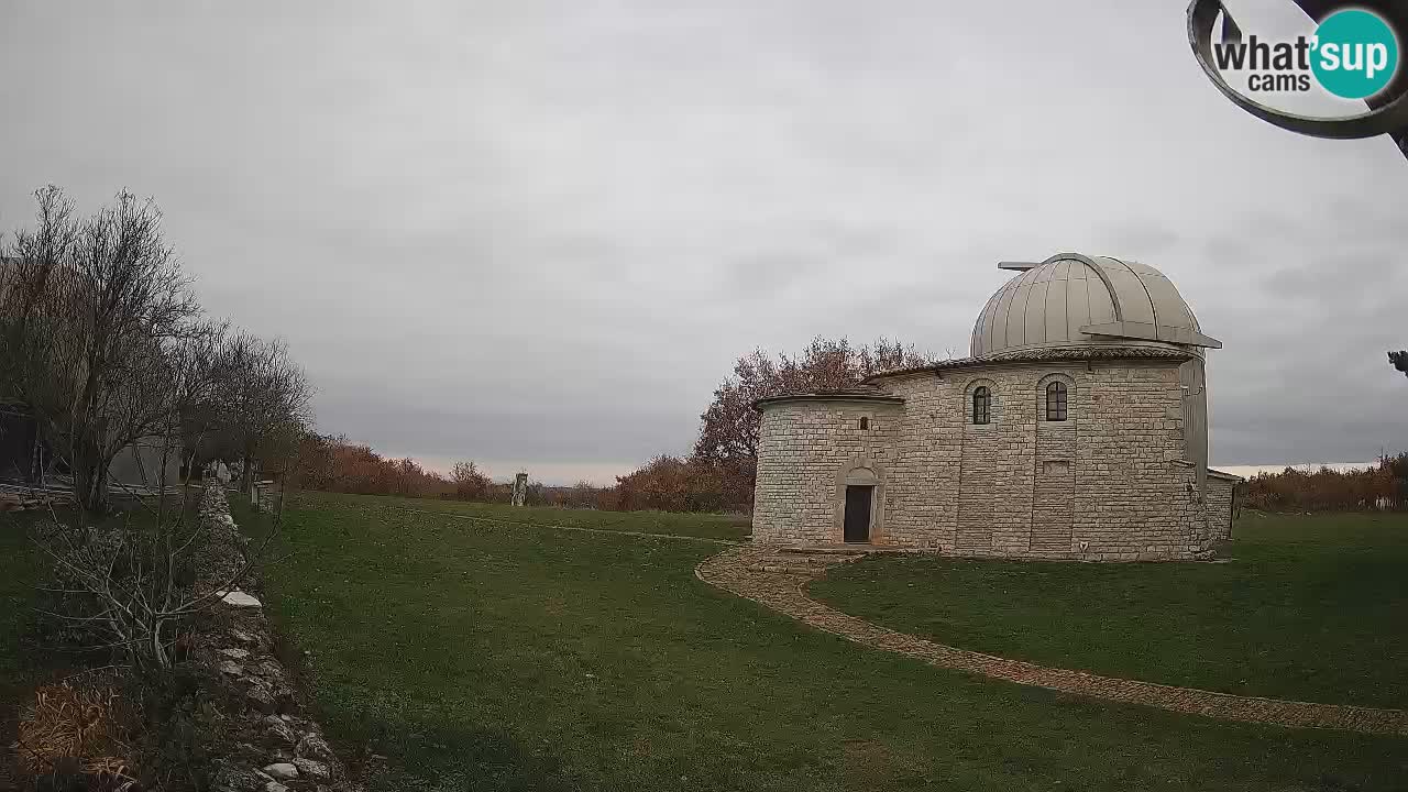 Webcam de l’Observatoire de Višnjan: Plongez dans le cosmos depuis l’Istrie, Croatie