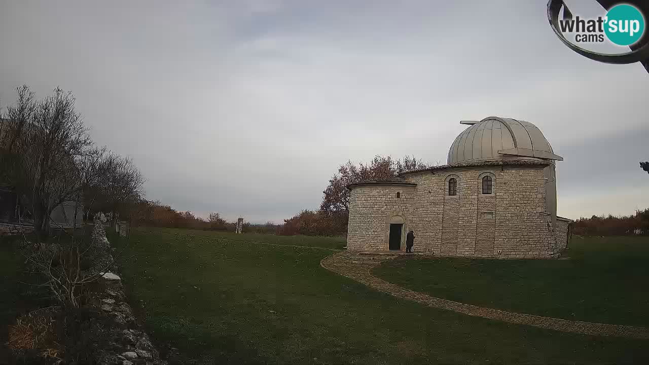 Webcam de l’Observatoire de Višnjan: Plongez dans le cosmos depuis l’Istrie, Croatie