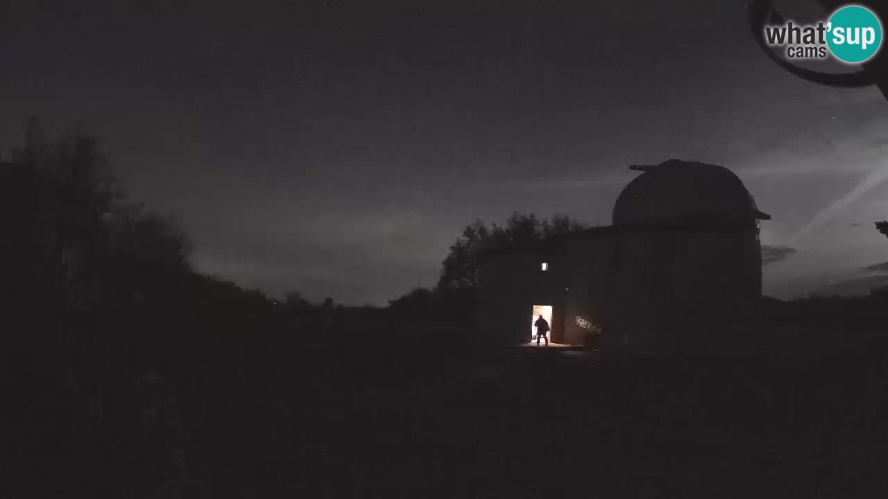 Webcam de l’Observatoire de Višnjan: Plongez dans le cosmos depuis l’Istrie, Croatie